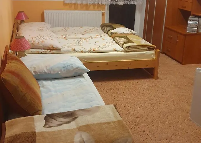 Goscinne Janosik, Apartament *