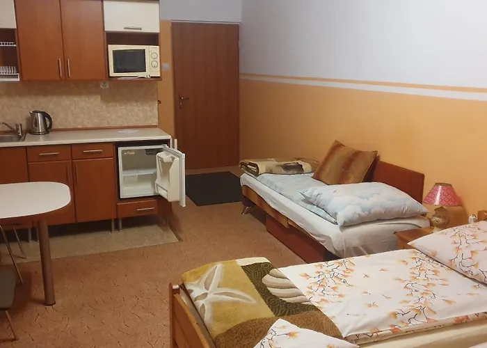 Goscinne Janosik, Apartament *